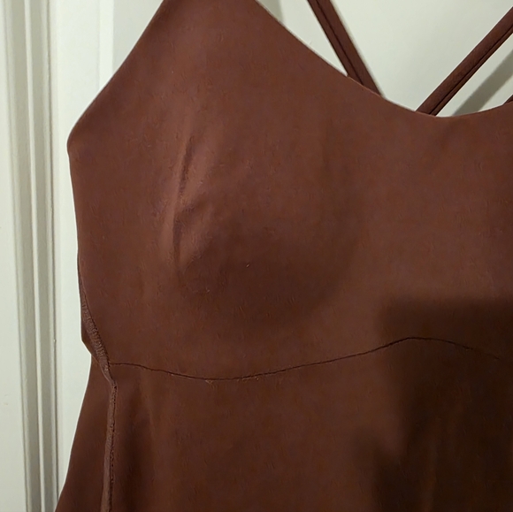 Move Theology Oxblood Work Out Top - Picture 2 of 8